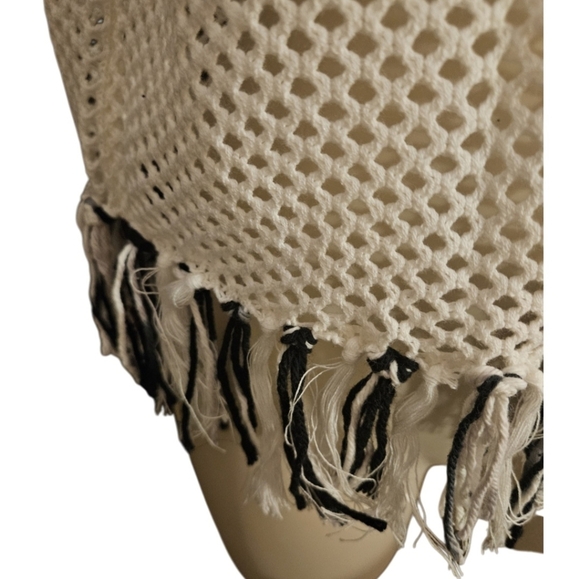 Hand Crafted Pointelle Mesh Cover-up Hand Knit Crochet Ombre Black White Cotton - Picture 12 of 17